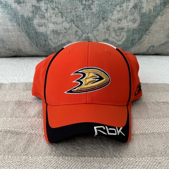 Other - Anaheim Ducks Flex Fit Hat